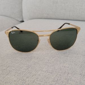 Vintage Ray-Ban aviator sunglasses